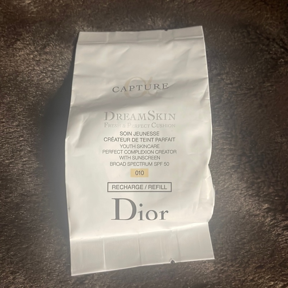 Dior dreamskin fresh & perfect cushion refill new in package